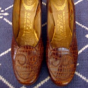 Vintage Delman crocodile-print leather heels, US6